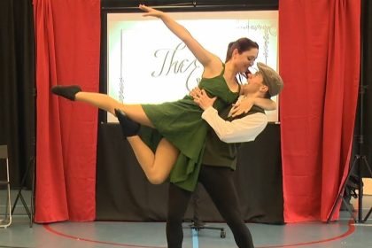 Zwart-Wit dansvoorstelling Zwart-Wit dansvoorstelling